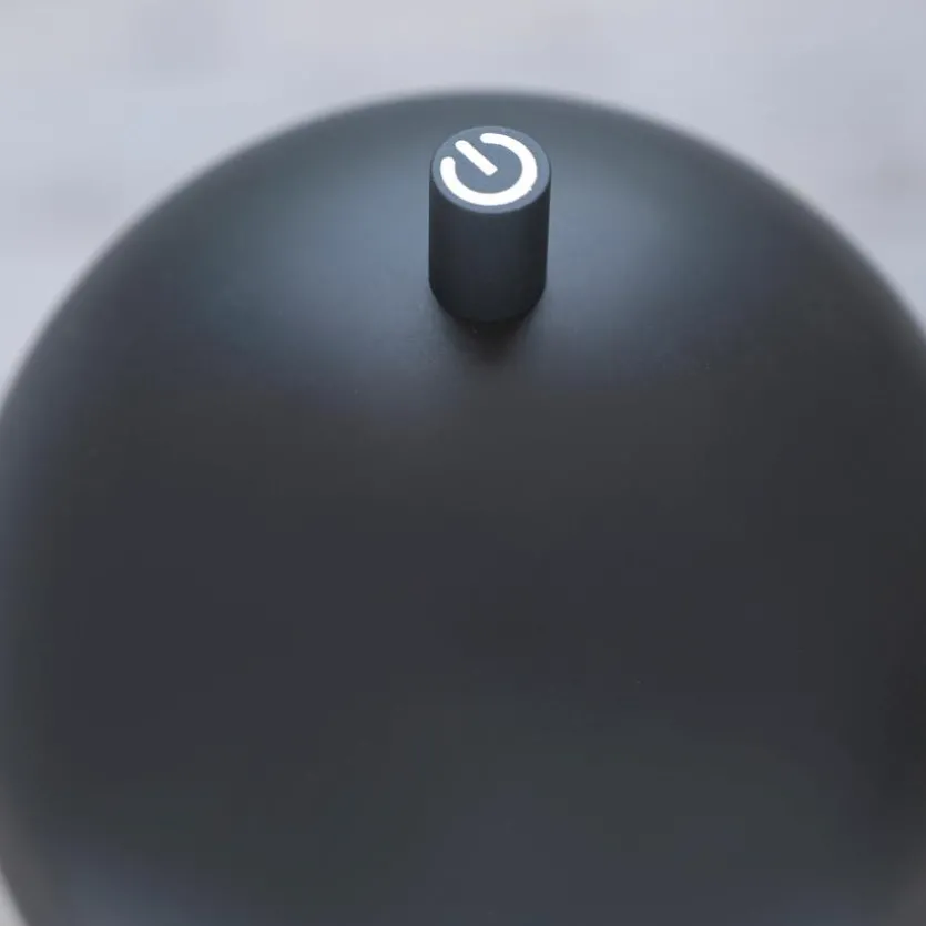 Akku-Stehlampe Bellis