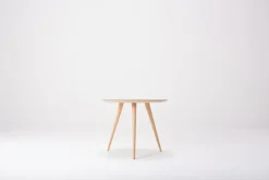 Beistelltisch Arp