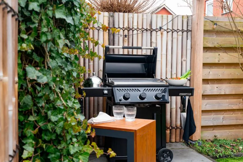 Gasgrill Freestyle 24 Plancha Schwarz