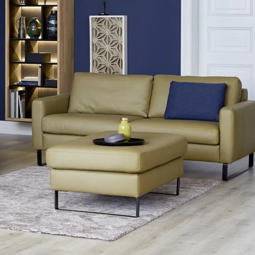 Hocker Timeless