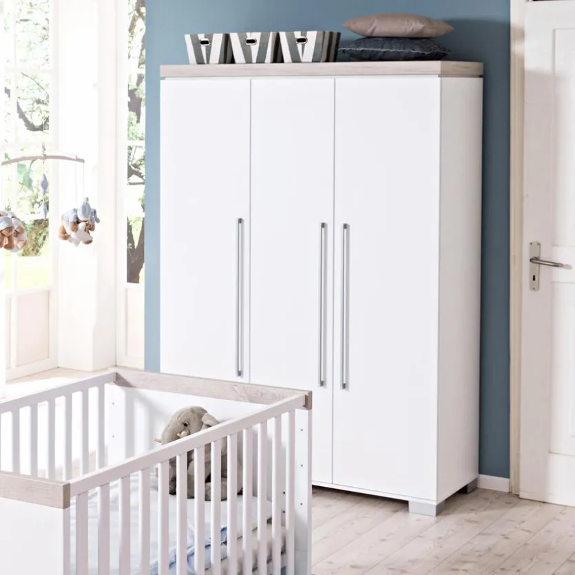 Kleiderschrank Kira, 135 x 193 cm