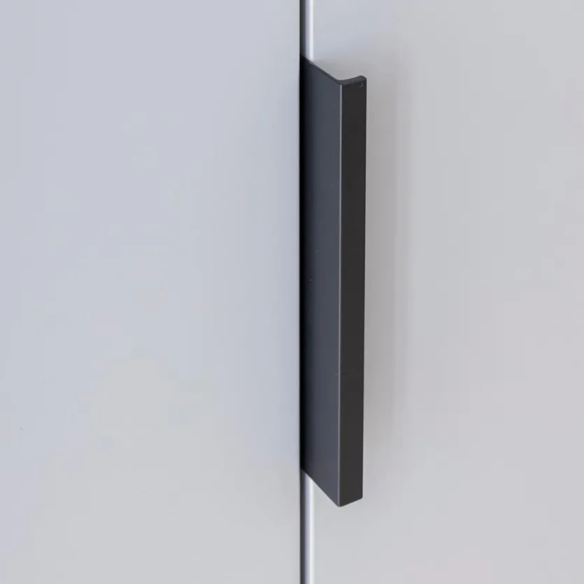 Kleiderschrank Vareno 225 x 222 cm