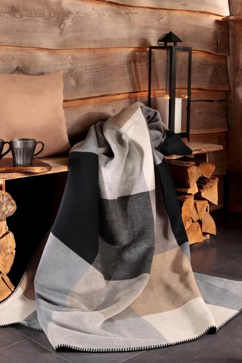 Kuscheldecke Alp Square 150 x 200 cm