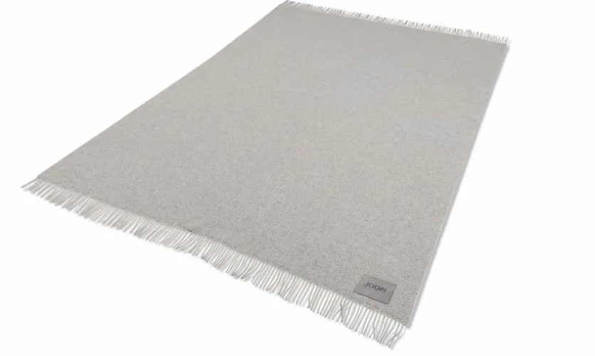 Kuscheldecke Fine Woven 130 x 190 cm