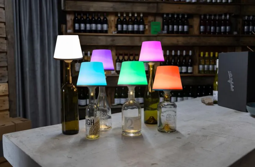 LED-Akku-Flaschenaufsatz Lamprusco