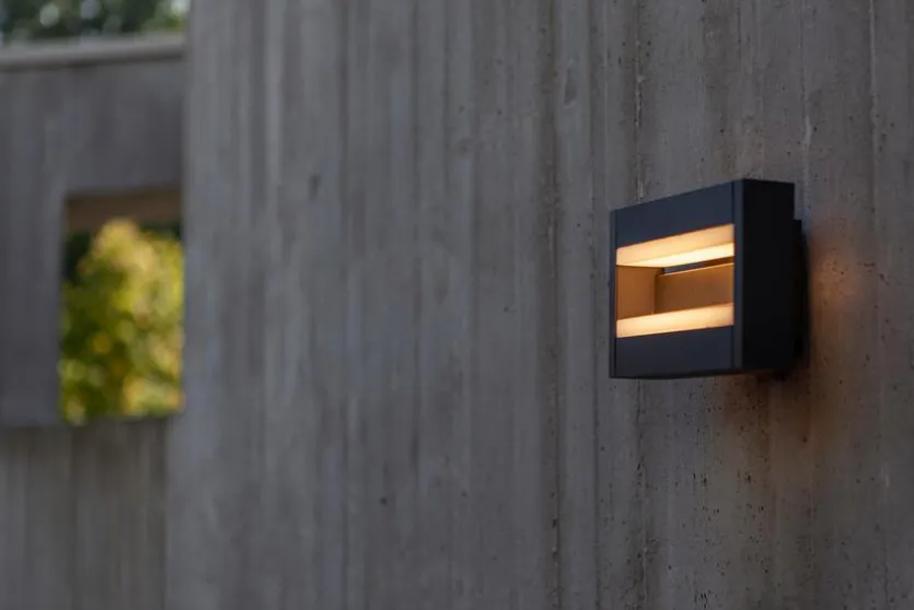 LED-Außenwandleuchte Conroy