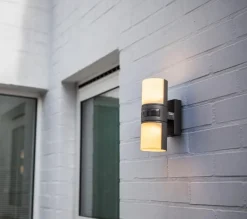 LED-Außenwandleuchte Cyra