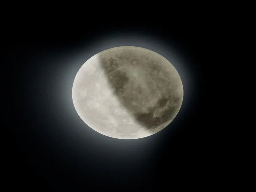 LED-Deckenleuchte LUNAR
