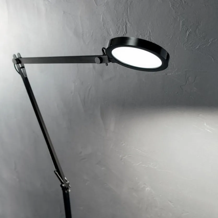 LED-Stehlampe Futura