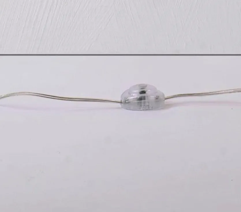 LED-Stehlampe Share