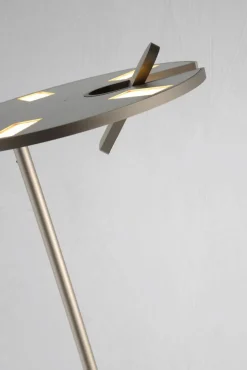 LED-Stehlampe Share
