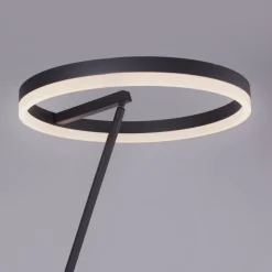 LED-Stehlampe Titus