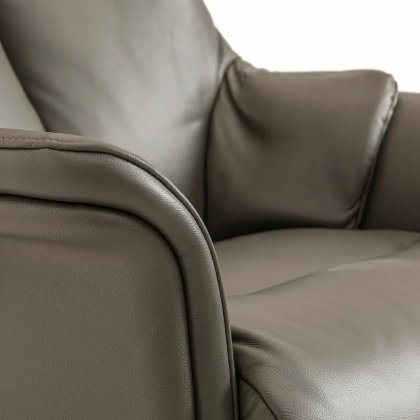 Sessel mit Hocker Alata