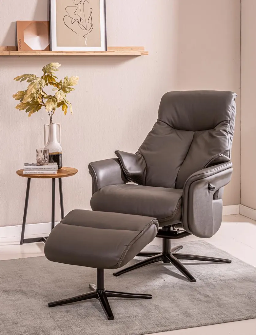 Sessel mit Hocker Alata
