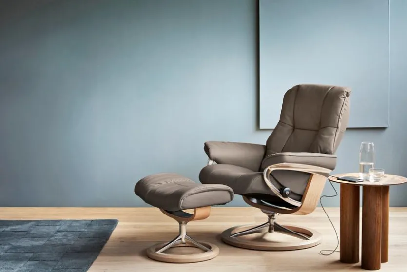 Sessel mit Hocker M Mayfair Signature *Aktion*