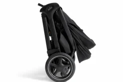 Sportwagen Finiti Eclipse