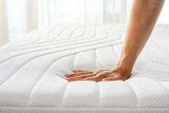 Tempur Pro® Matratze Medium Firm Hybrid CoolQuilt