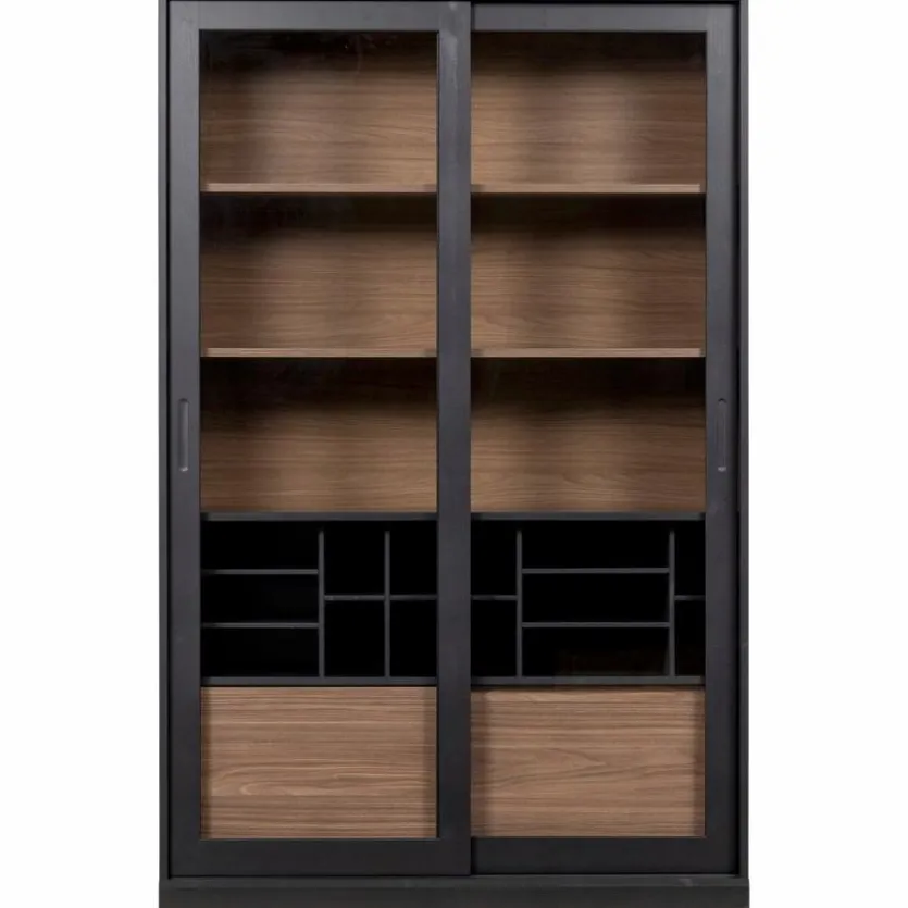 Vitrine James